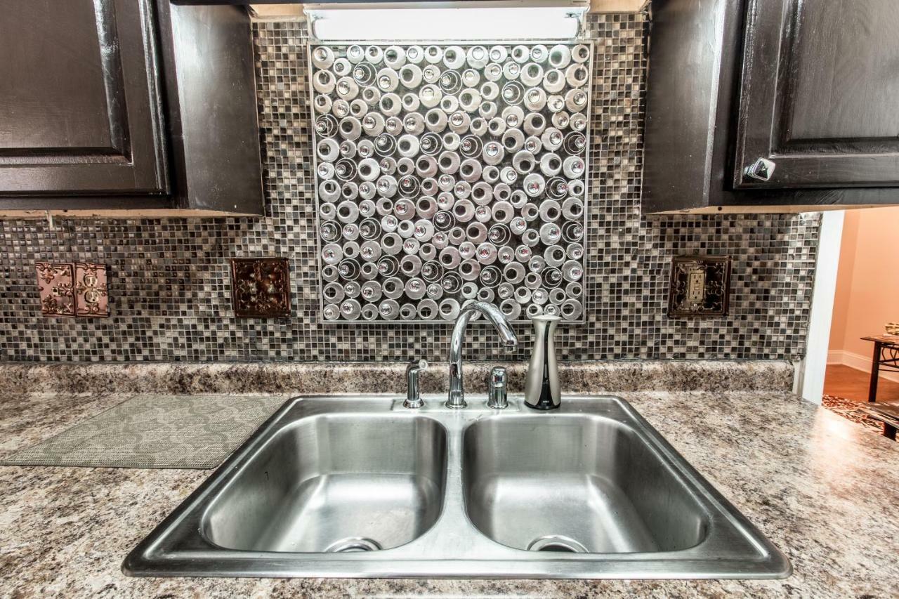 Villa Rockett! Your Sweet Home Away From Home! 헌츠빌 외부 사진